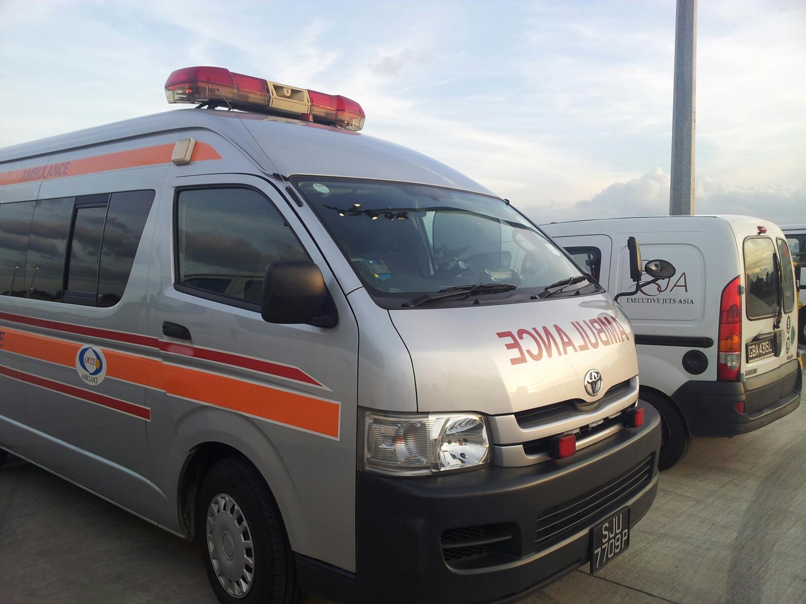 Long Distance Ambulance Services Singapore